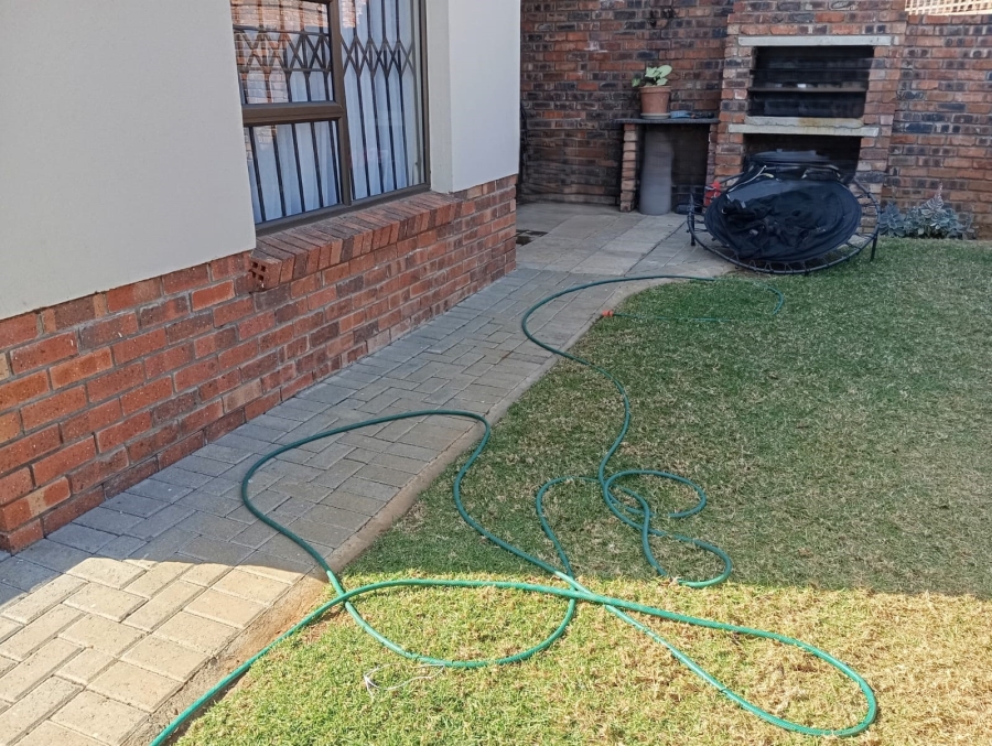 3 Bedroom Property for Sale in Waterval East North West